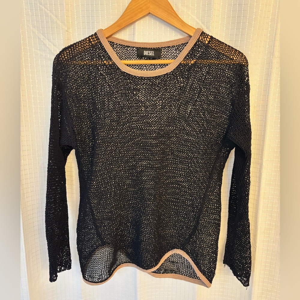 Diesel women’s black knit long sleeve top size S pre owned